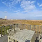 2 Bedroom Amazing Home In Luebeck Casa vacanze *