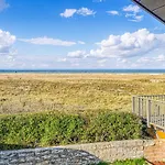 2 Bedroom Amazing Home In Luebeck Casa vacanze