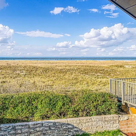 In With Kitchen Semesterbostad