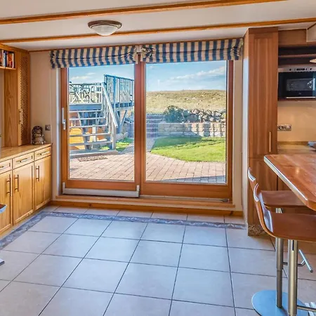 펜션 Cozy In With House Sea View 뤼베크