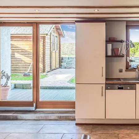 In With Kitchen Semesterbostad Lübeck