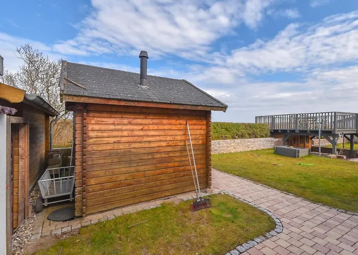 Vakantiehuis In With Kitchen