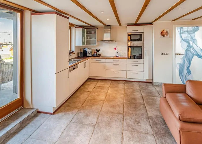 In With Kitchen Lübeck